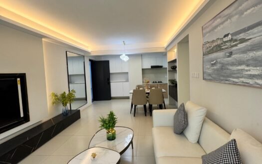 2 bedroom Apartment for Sale in Lavington – Amber Bay (100 sqm)